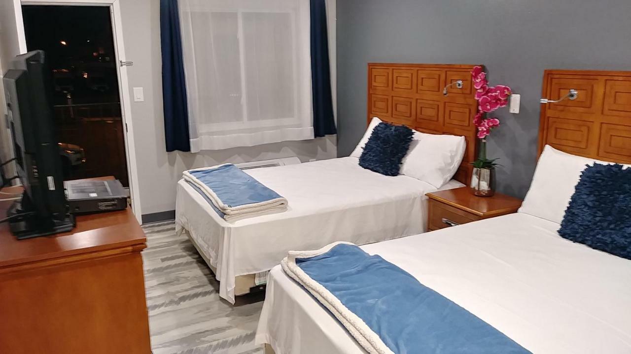 Motel The Carasaljo Lakewood Zewnętrze zdjęcie
