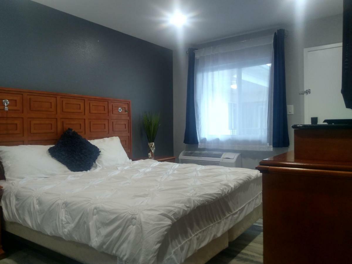 Motel The Carasaljo Lakewood Zewnętrze zdjęcie